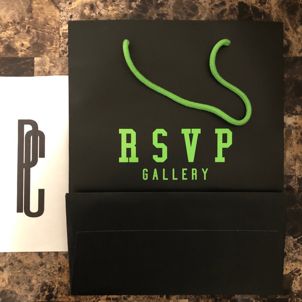 RSVP Gallery Shopping Bag